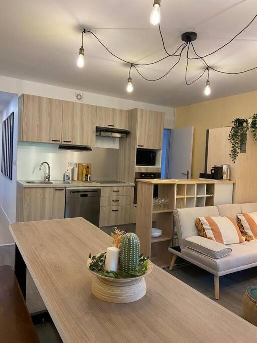 Apartment Sleep In *